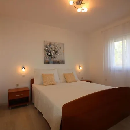 Melisa 6 By Interhome Holiday home Porec